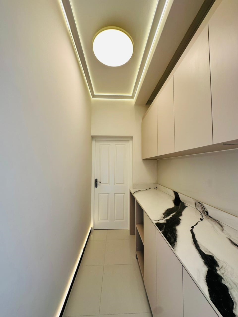 4 Bedroom Property for Sale in Sandown Western Cape